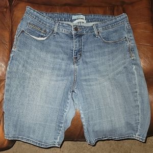 Levi's Size 16 Shorts